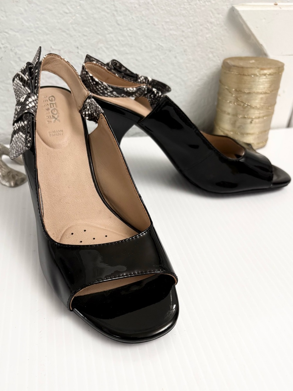 Geox Black Patent Peep-Toe Slingback Heels with Bow Accent Size 39.5
